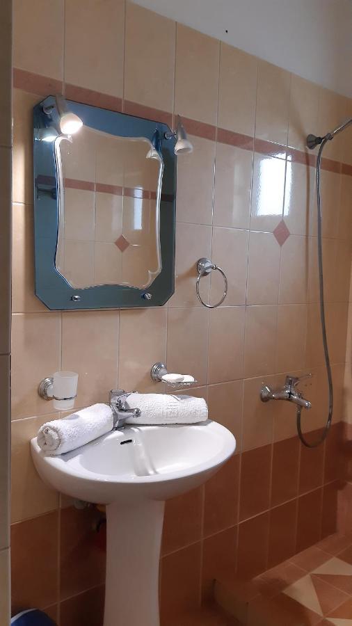 Villa Zotaj Ksamil Chambre photo